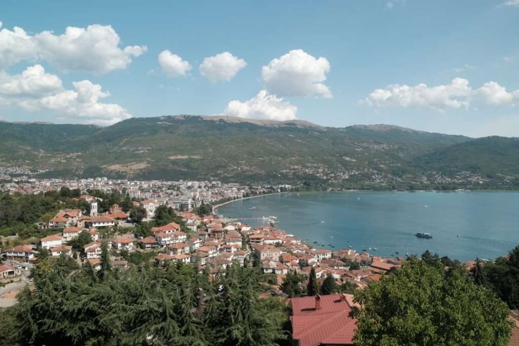 Blick auf Ohrid und den Ohridsee